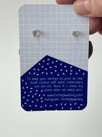 Load image into Gallery viewer, SUPER SECONDS- Geometric Patterned Earrings
