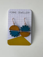 Load image into Gallery viewer, SUPER SECONDS-Contemporary 'Sunburst' Earrings
