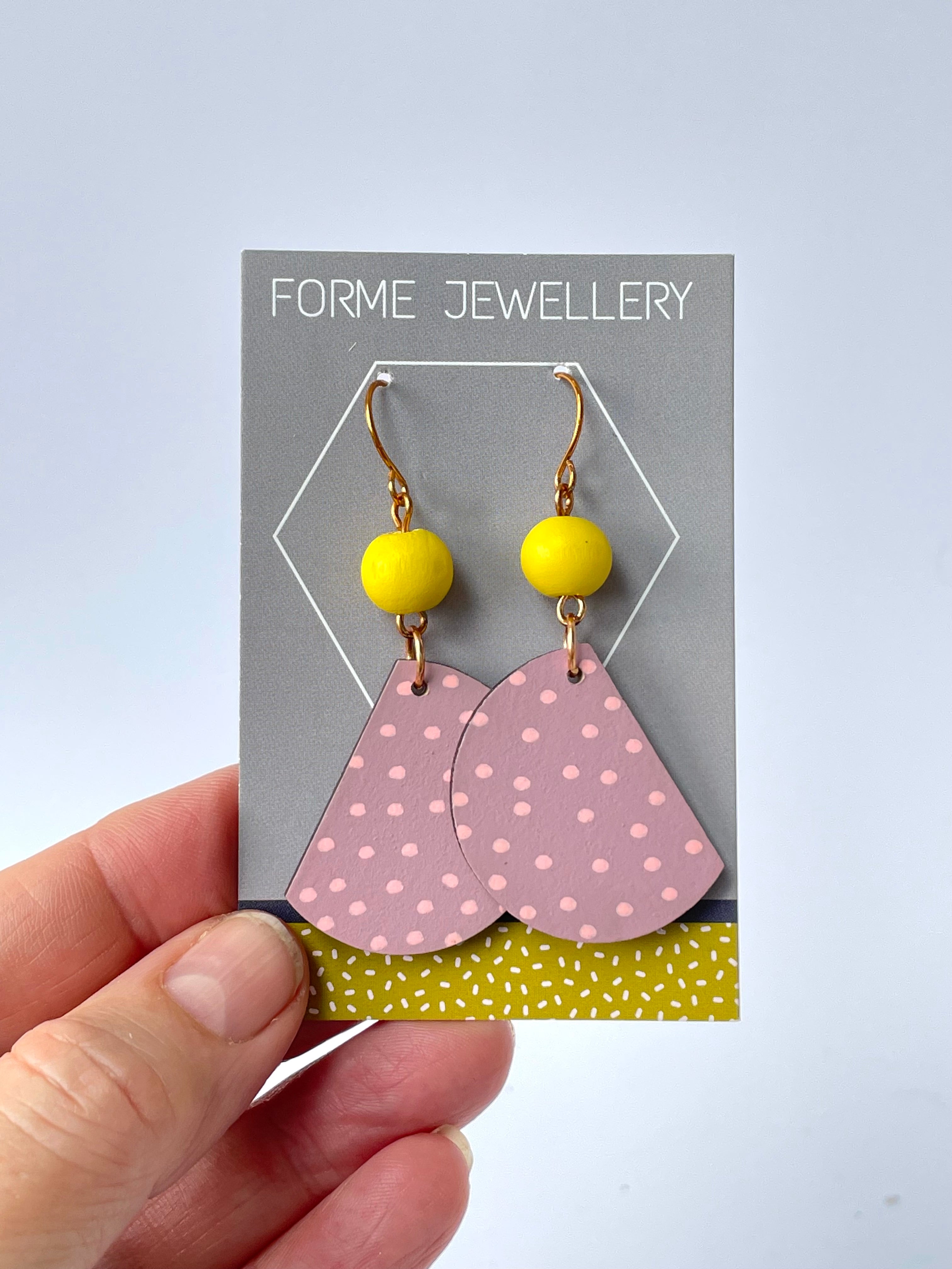 SUPER SECONDS- MAUVE AND YELLOW DANGLY EARRINGS