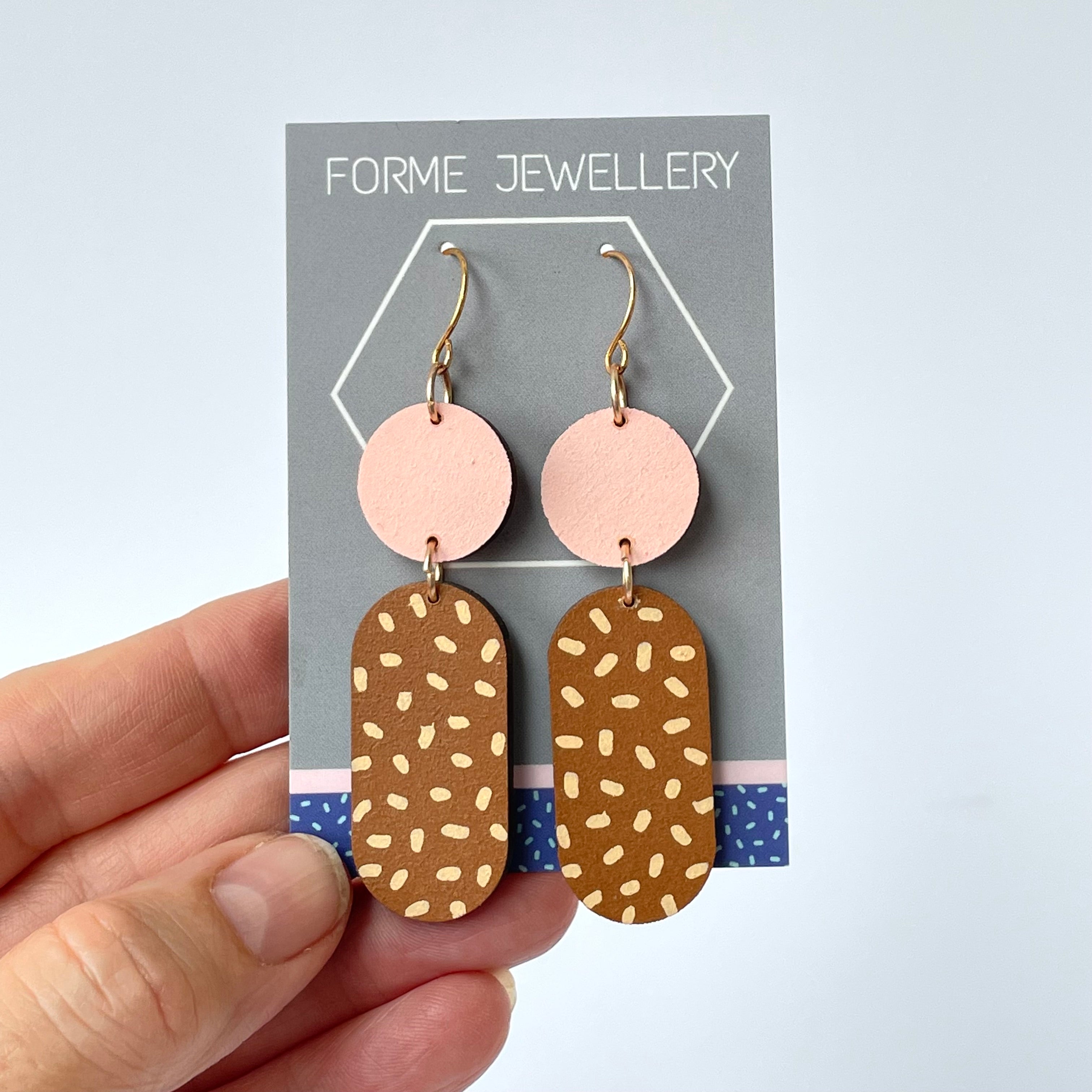 SUPER SECONDS- TAN AND PINK DANGLY EARRINGS
