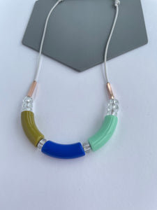 COLOUR BLOC NECKLACE